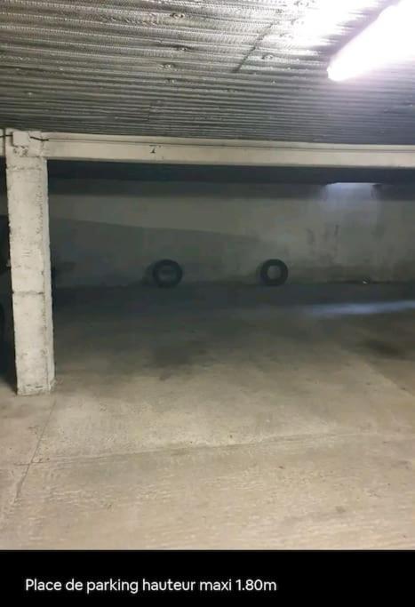 Apartment Lamoriciere Avec Parking - Centre *